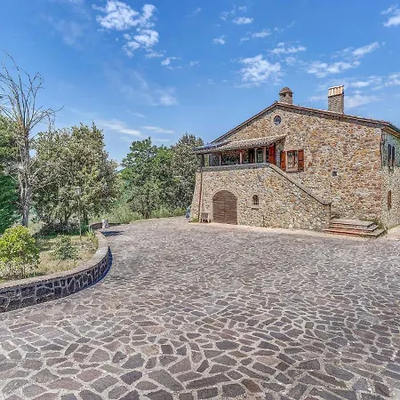 Elegant Holiday In Castel Viscardo With Terrace And Bbq 度假居 *