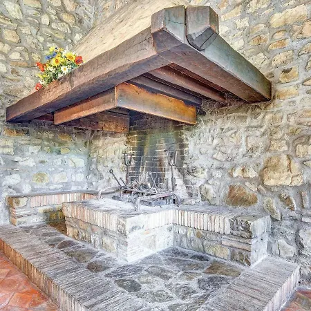 Elegant Holiday In Castel Viscardo With Terrace And Bbq *