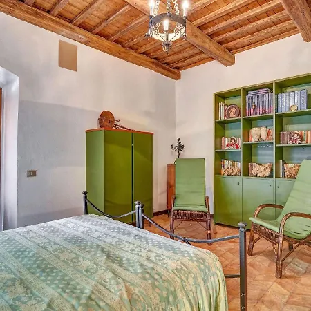 Elegant Holiday In Castel Viscardo With Terrace And Bbq * Monte Rubiaglio